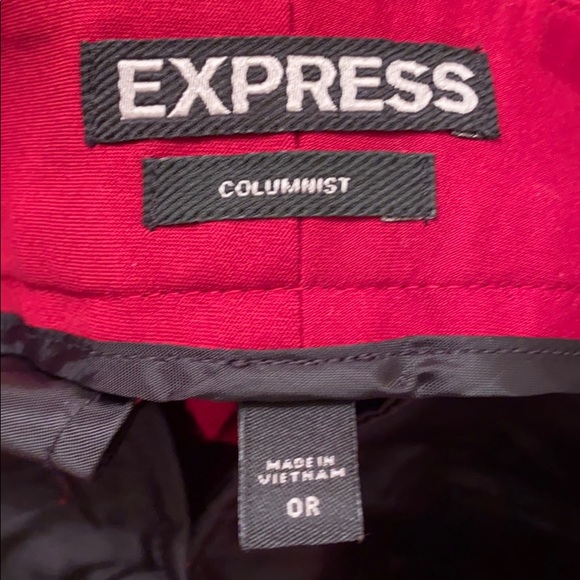 Columnist - Picture 6 of 7